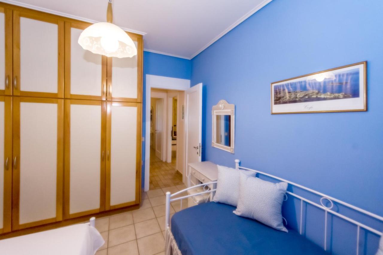 Wave And Sea Holiday Home Барбати Екстериор снимка